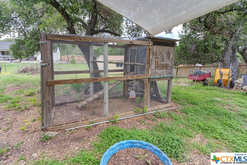 Fischer, Texas 78623, United States, 3 Bedrooms Bedrooms, ,2 BathroomsBathrooms,Residential,Pending,61311