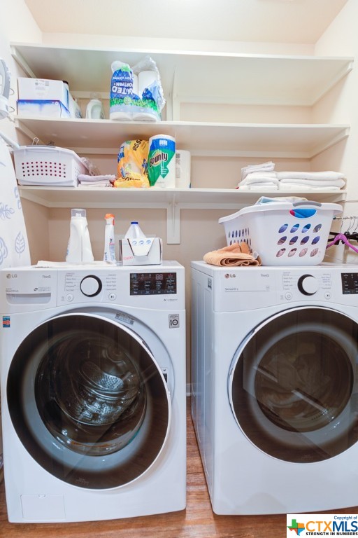 Fischer, Texas 78623, United States, 3 Bedrooms Bedrooms, ,2 BathroomsBathrooms,Residential,Pending,61311