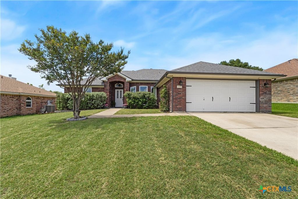 Photo of 4803 Water Oak Drive, Killeen, TX 76542 (MLS # 616940)