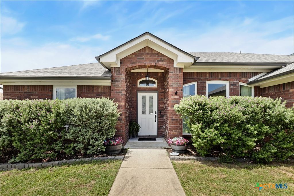 Photo of 4803 Water Oak Drive, Killeen, TX 76542 (MLS # 616940)