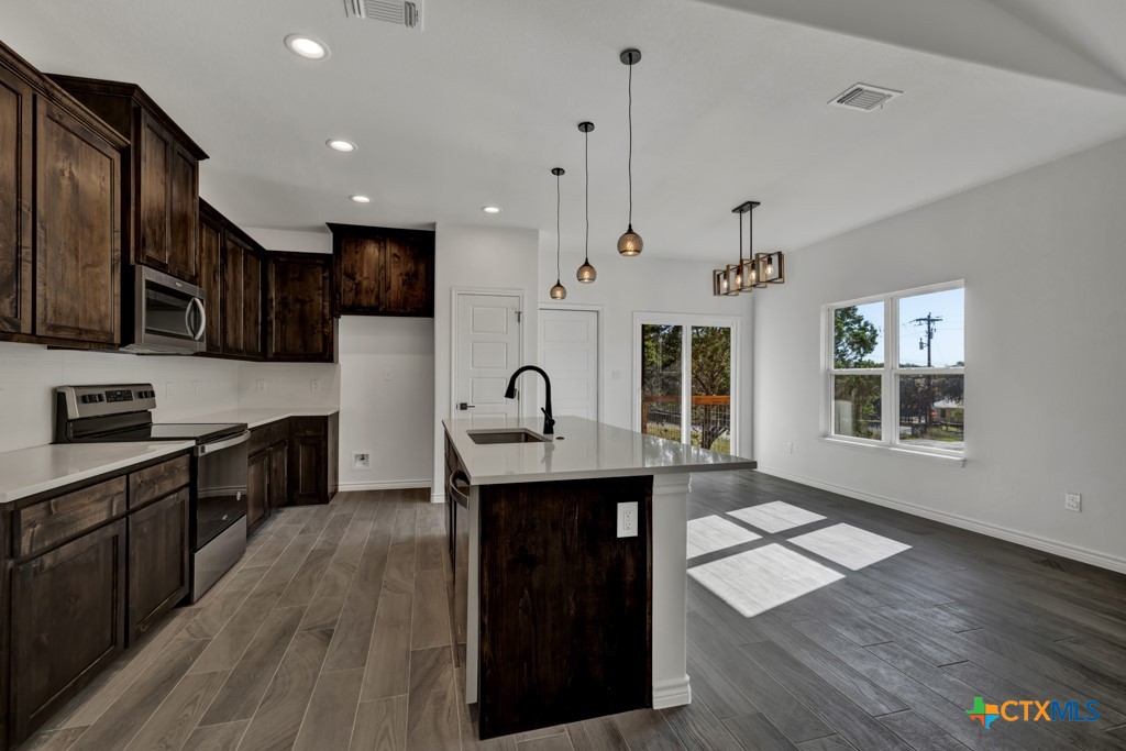 2549 Grandview Forest