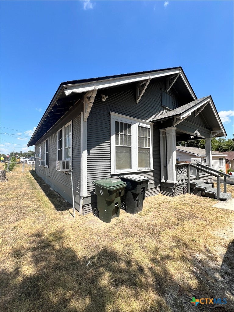902 E Central Avenue