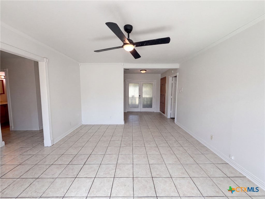 Photo of 303 Currie Avenue, Killeen, TX 76541 (MLS # 623252)