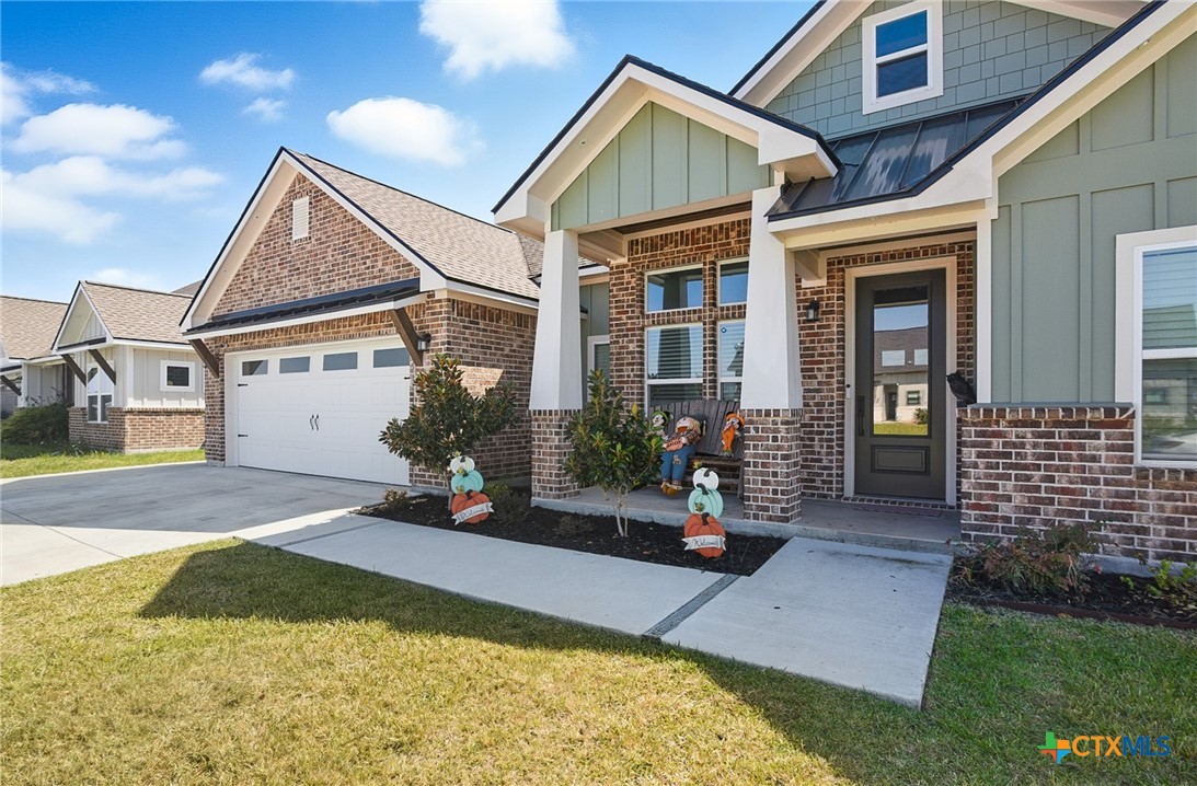 301 Salem Crossing Drive