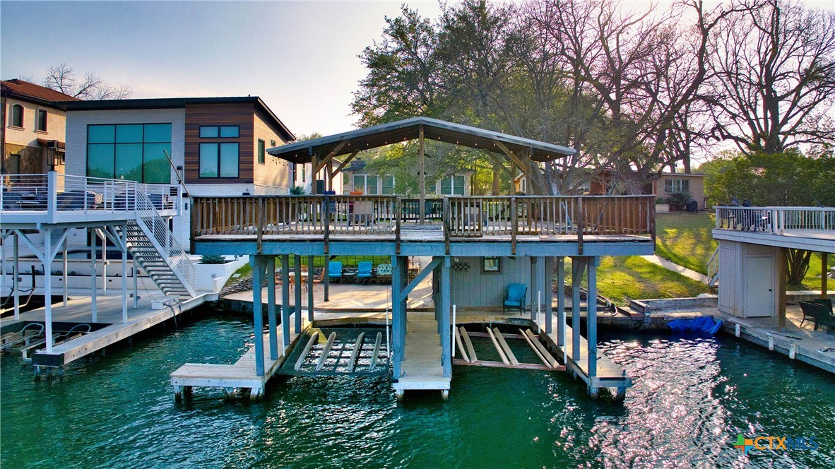 108 Riverside Drive
