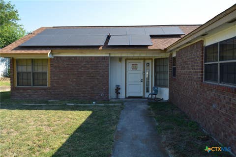 Photo of 4303 Creekside Drive, Killeen, TX 76543 (MLS # 622106)