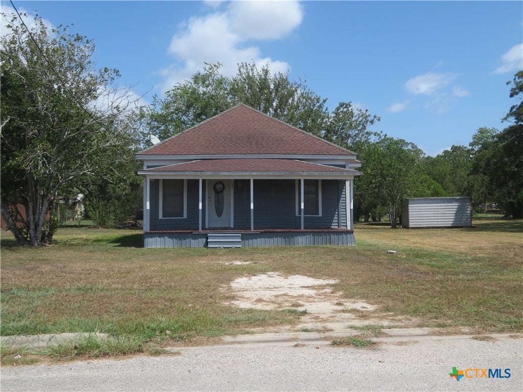 Photo of 308 N Pumphrey ST, Edna, TX 77957 (MLS # 626700)