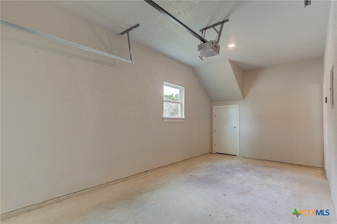 Canyon Lake, Texas 78133, United States, 3 Bedrooms Bedrooms, ,3 BathroomsBathrooms,Residential,Pending,54543