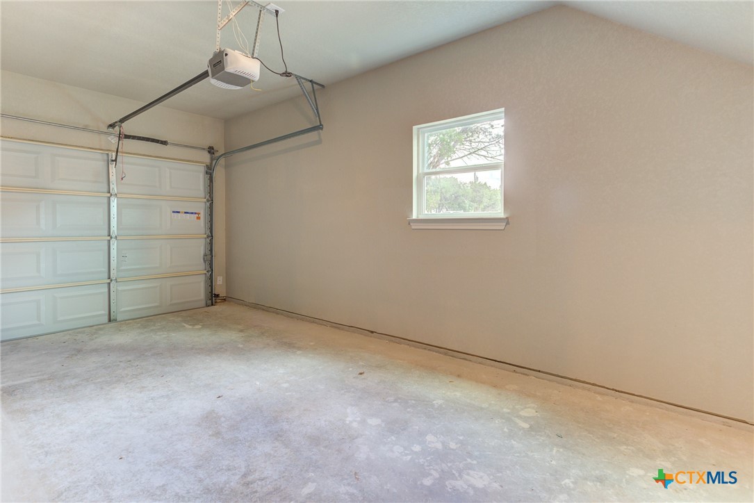 Canyon Lake, Texas 78133, United States, 3 Bedrooms Bedrooms, ,3 BathroomsBathrooms,Residential,Pending,54543