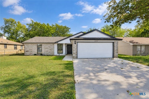 Photo of 2006 Fleetwood Drive, Killeen, TX 76543 (MLS # 628985)