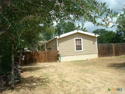 Photo of 5025 Bluebonnet Street, Seguin, TX 78155 (MLS # 619673)