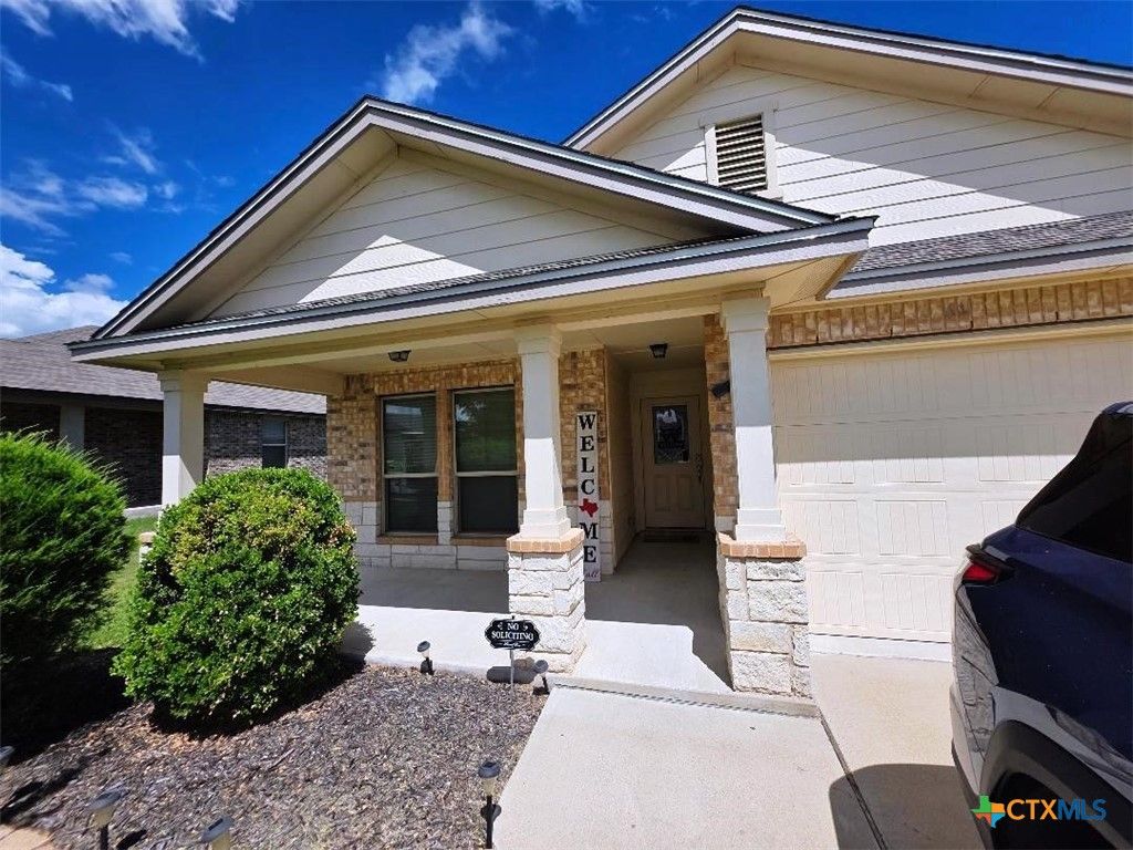 Photo of 6304 Cool Creek Drive, Killeen, TX 76549 (MLS # 615366)