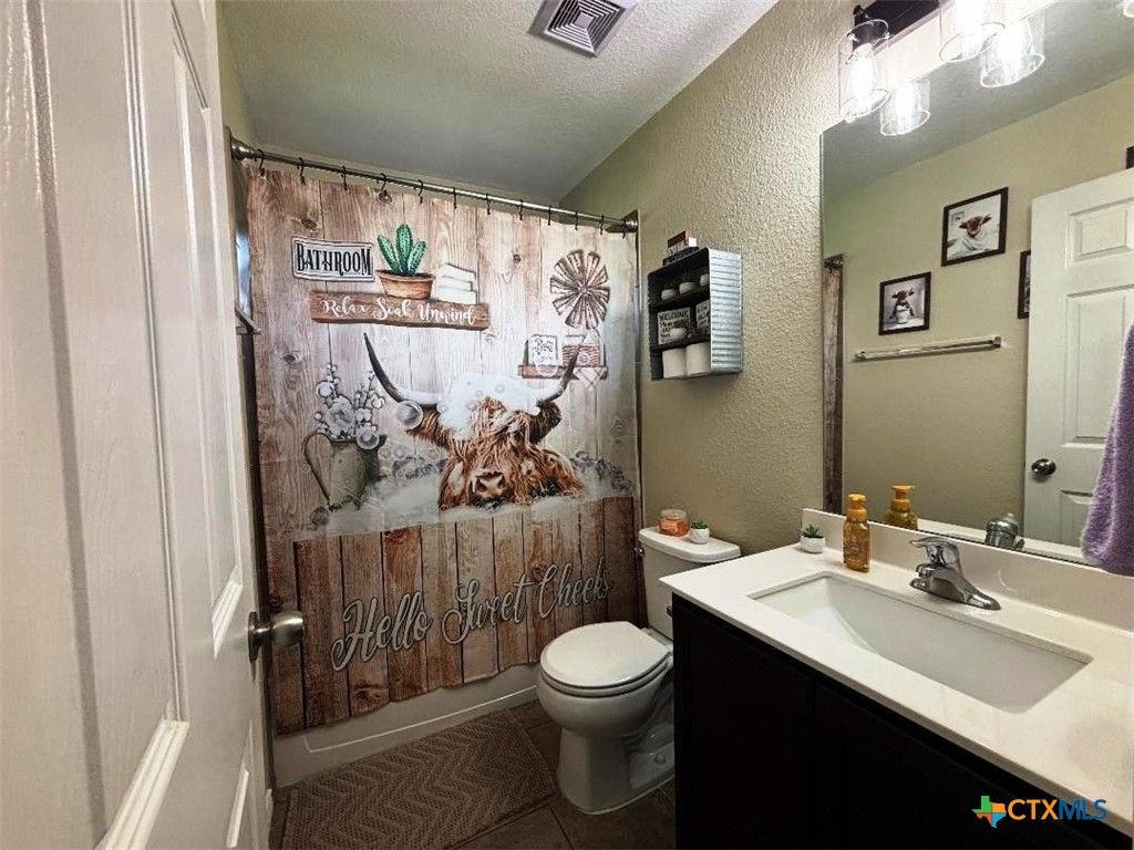 Photo of 6304 Cool Creek Drive, Killeen, TX 76549 (MLS # 615366)