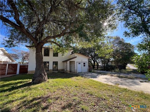 A home in Canyon Lake