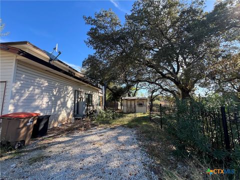 A home in Canyon Lake