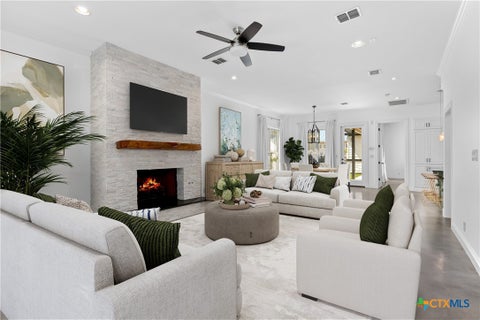 Photo of 613 Springs Nursery, New Braunfels, TX 78130 (MLS # 615774)