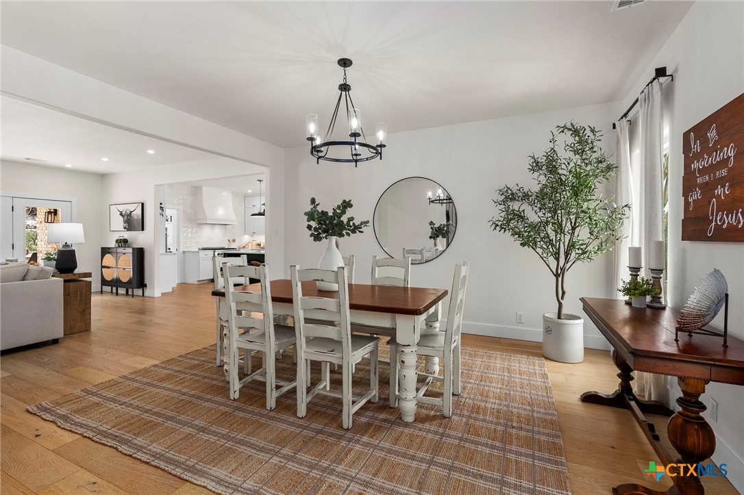 1130 Stoney Ridge Road