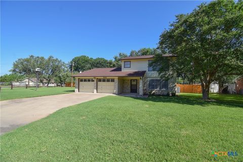 Photo of 2001 Hannahawk Circle, Harker Heights, TX 76548 (MLS # 613588)
