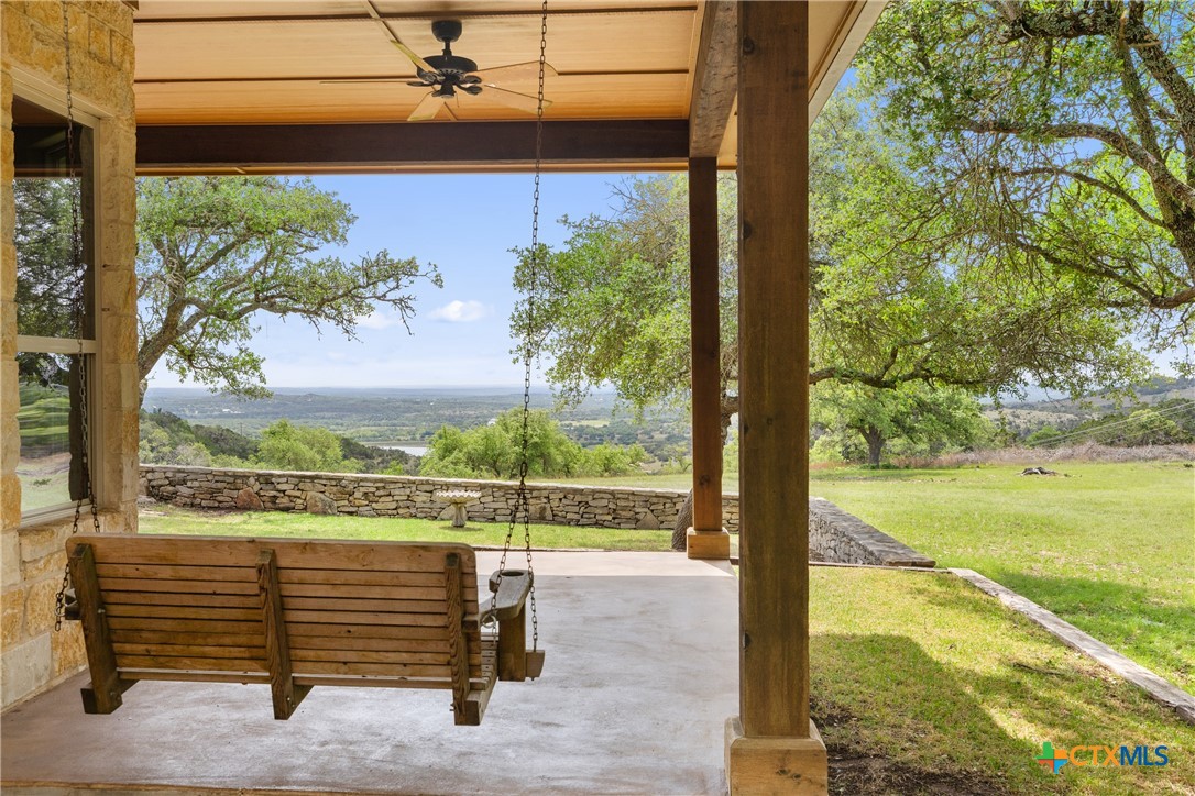 1519 Brushy Top Trail