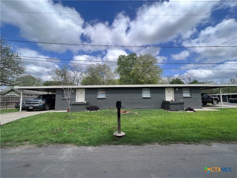 Photo of 1007 Hackberry Street #A, San Marcos, TX 78666 (MLS # 624028)
