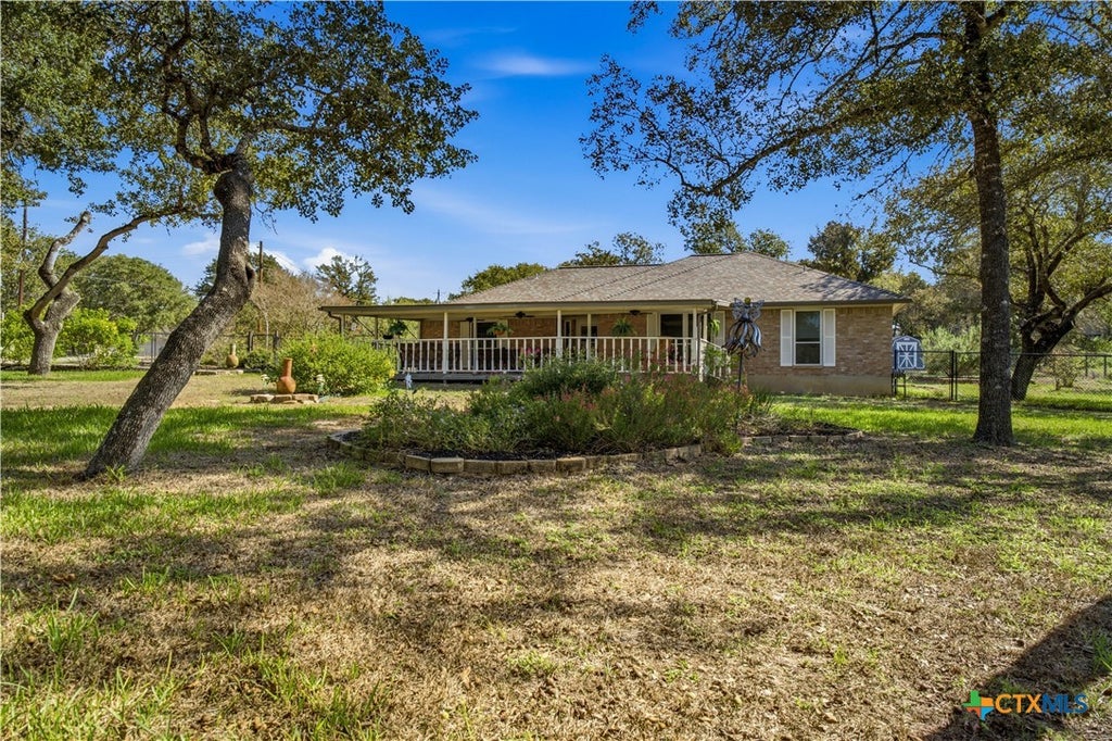 Photo of 504 Arbor View, Adkins, TX 78101 (MLS # 627966)