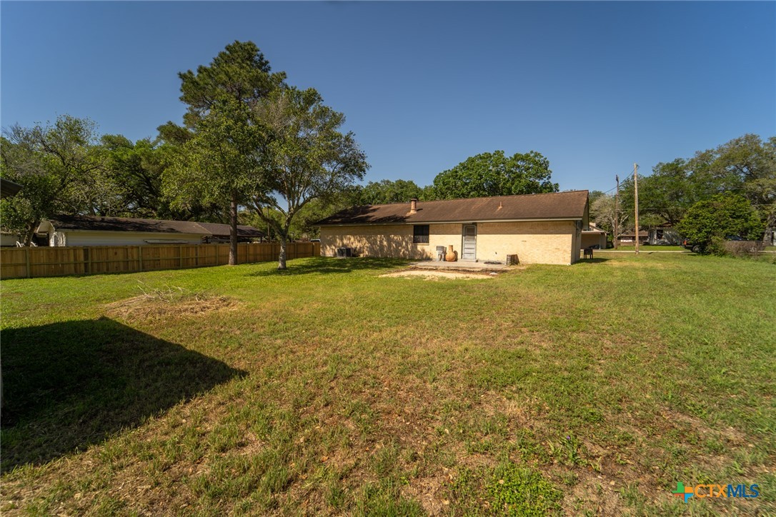 233 Bungalow Avenue