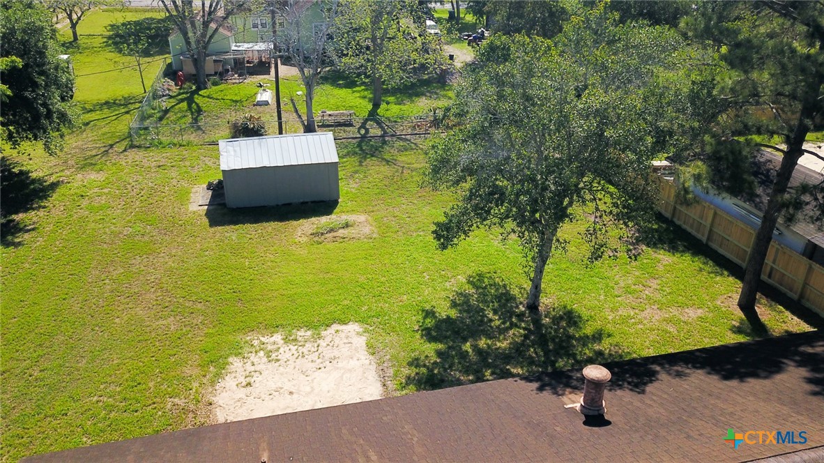 233 Bungalow Avenue