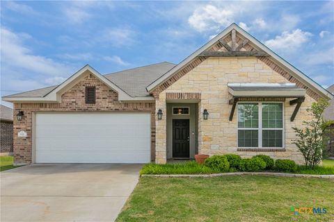 Photo of 611 Hawks Shadow Drive, Temple, TX 76502 (MLS # 593878) Photo of 611 Hawks Shadow Drive, Temple, TX 76502 (MLS # 593878)
