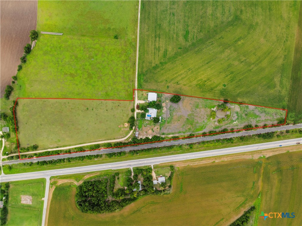 559 Private Road 929 and 501 S. Main St