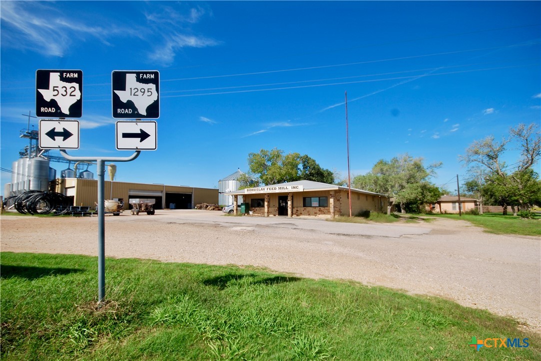 6022 Fm 532
