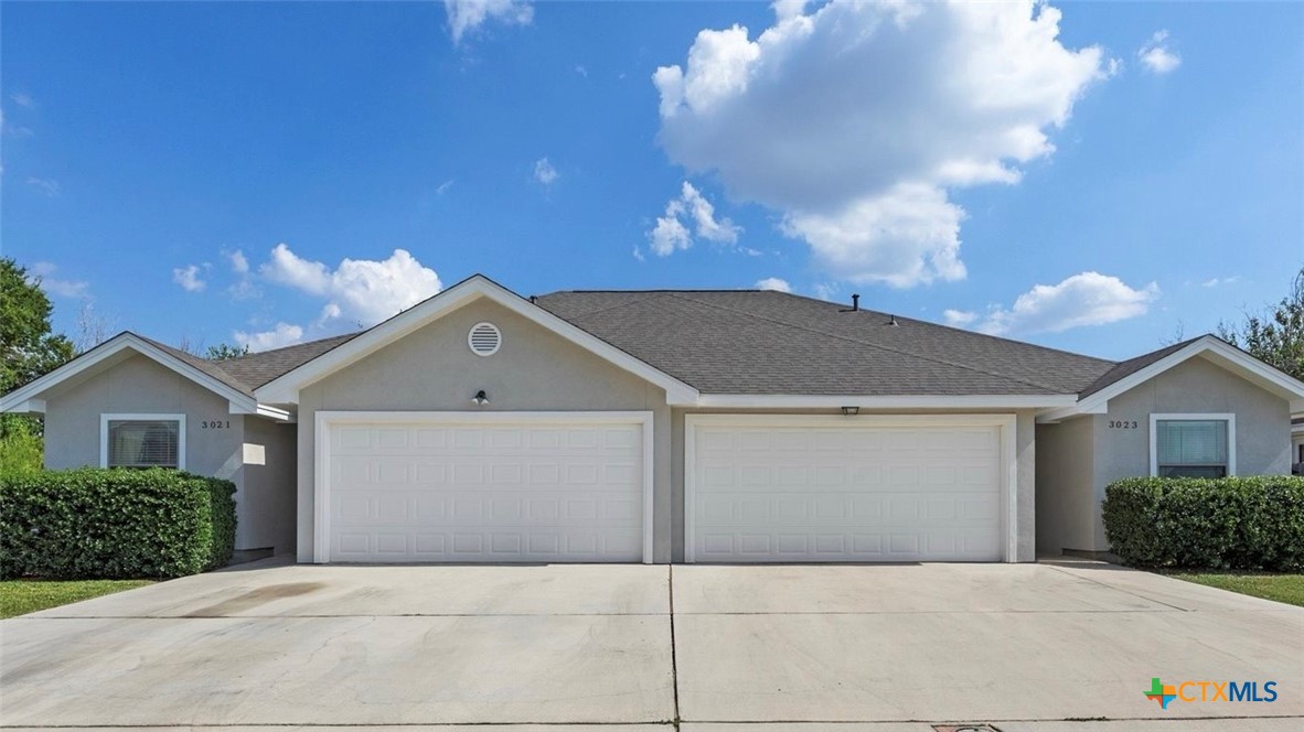 3021/3023 Douglas Fir Drive