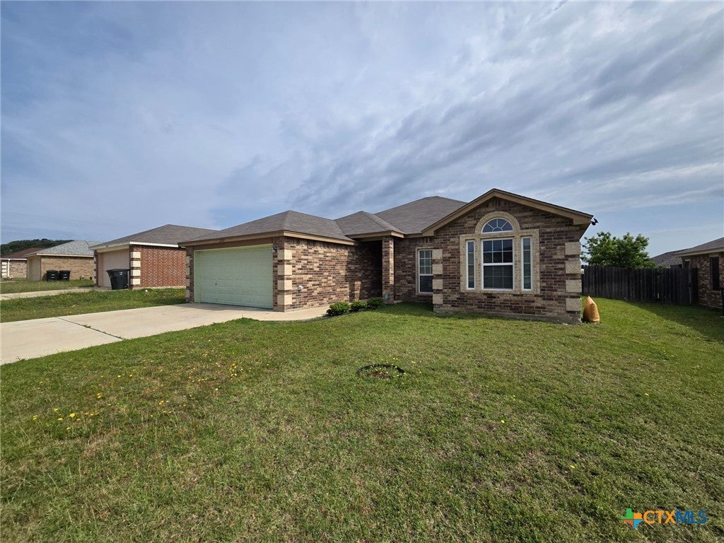 Photo of 3207 Briscoe Drive, Killeen, TX 76549 (MLS # 627489)
