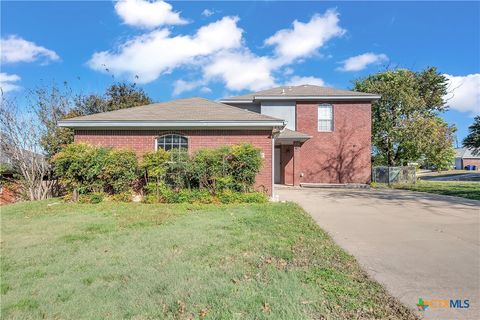 Photo of 913 Risen Star Lane, Copperas Cove, TX 76522 (MLS # 599333)