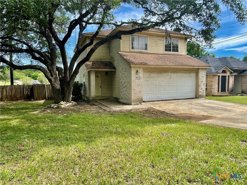 Photo of 609 Chicago Street, San Marcos, TX 78666 (MLS # 584508)