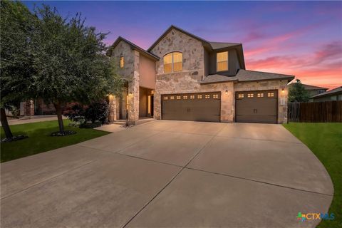 Photo of 316 Limestone Creek, New Braunfels, TX 78130 (MLS # 613756)