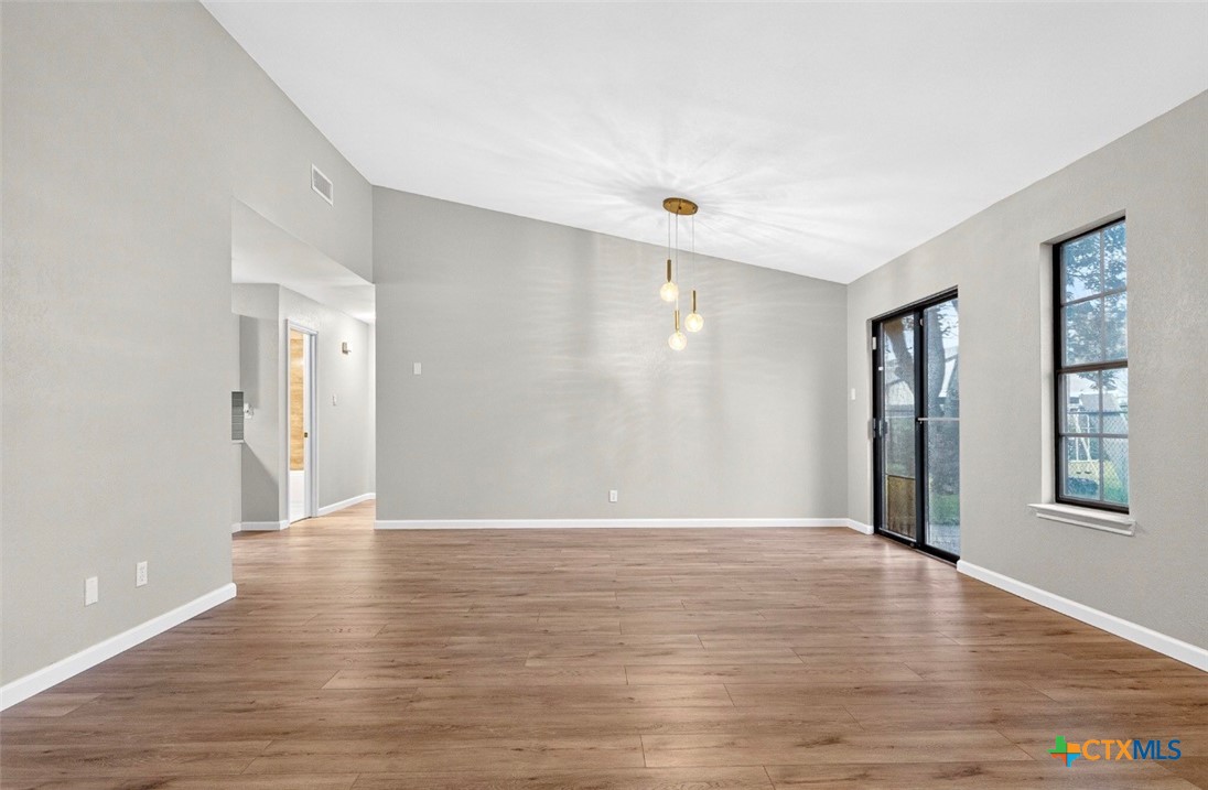 2504 Fieldstone Drive