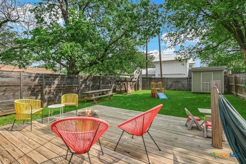 Photo of 1705 E 14th Street #B, Austin, TX 78702 (MLS # 619613)