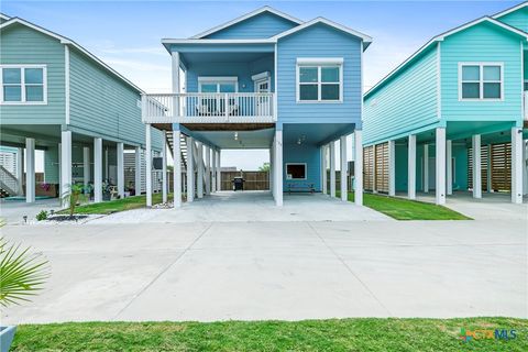 122 N Nautica Rockport TX 78382