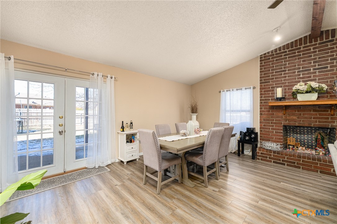 3209 Timber Oak Drive