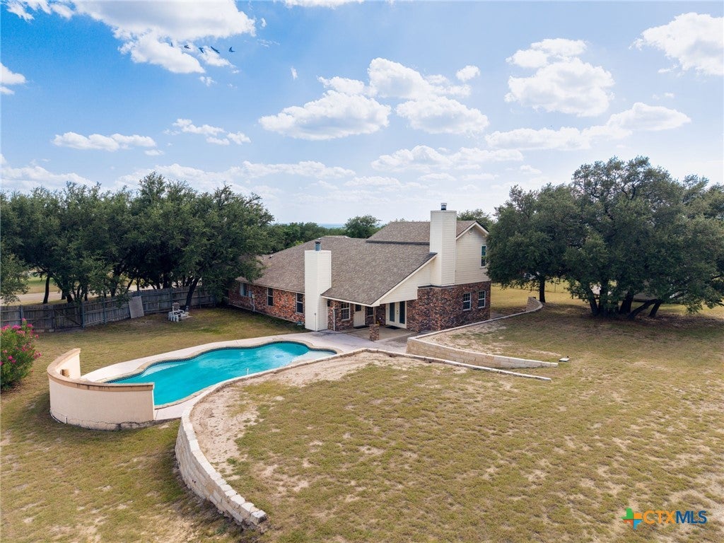 Photo of 812 Taylor Creek Road, Copperas Cove, TX 76522 (MLS # 628223)