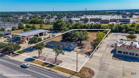 105 Lake Road Belton TX 76513