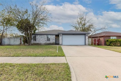 Photo of 3610 Northcrest Drive, Killeen, TX 76543 (MLS # 599268)
