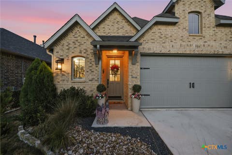 Photo of 1014 Lime Gruene, New Braunfels, TX 78130 (MLS # 617319)