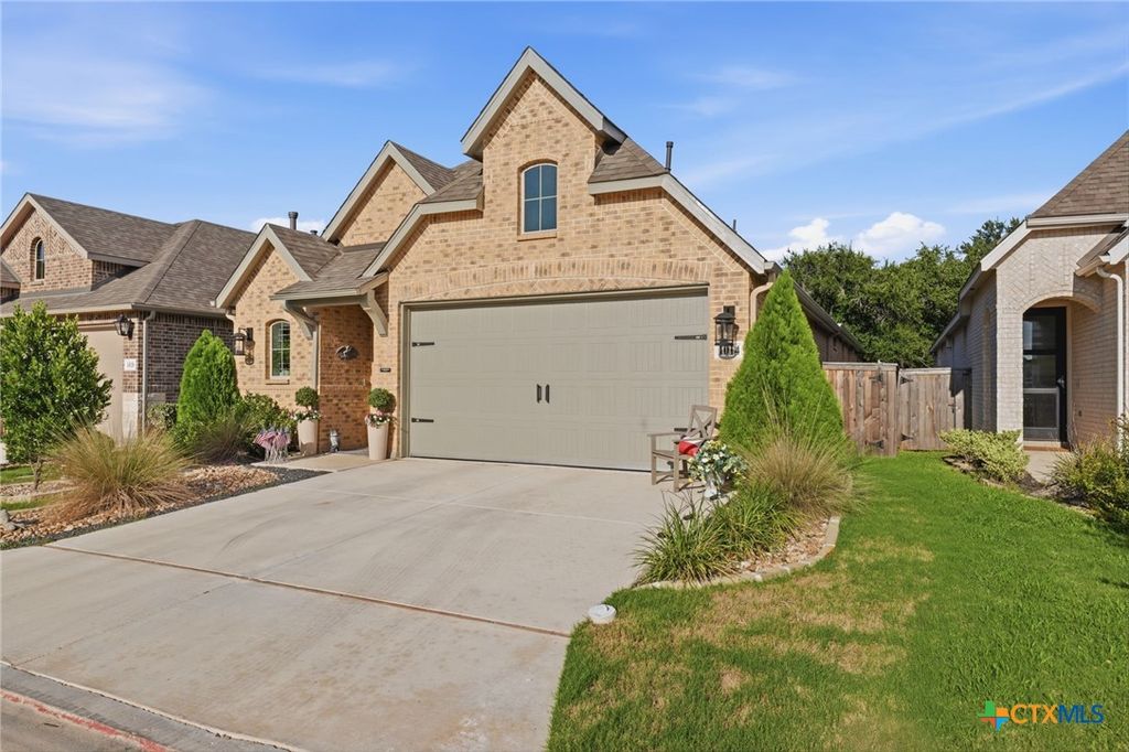 Photo of 1014 Lime Gruene, New Braunfels, TX 78130 (MLS # 617319)