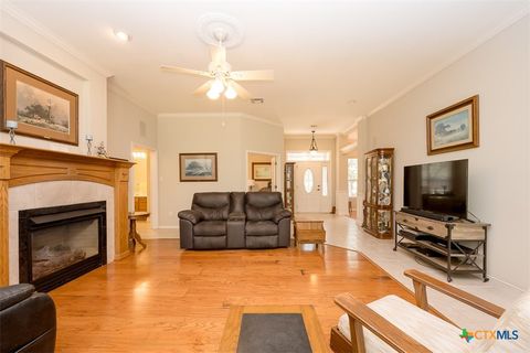 Photo of 299 White Oak Drive, Killeen, TX 76549 (MLS # 618172)