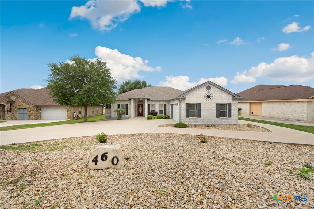 Photo of 460 Shayla Lane, Canyon Lake, TX 78133 (MLS # 583557)