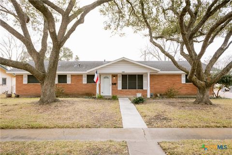 Photo of 101 Avalon Drive, Victoria, TX 77901 (MLS # 604440)