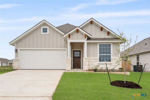 Photo of 704 Seven Springs Drive, Temple, TX 76502 (MLS # 600257)