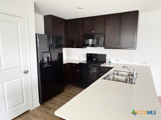 460 Marty Allen Loop