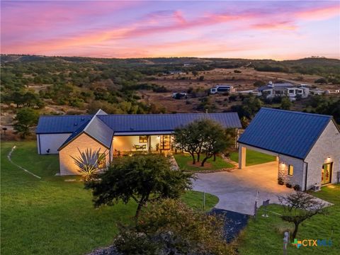 577 Cattle Creek Road Johnson City TX 78636